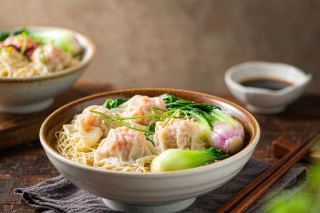 Resipi Mi Wantan Sos Gelap ala Kedai Kopi